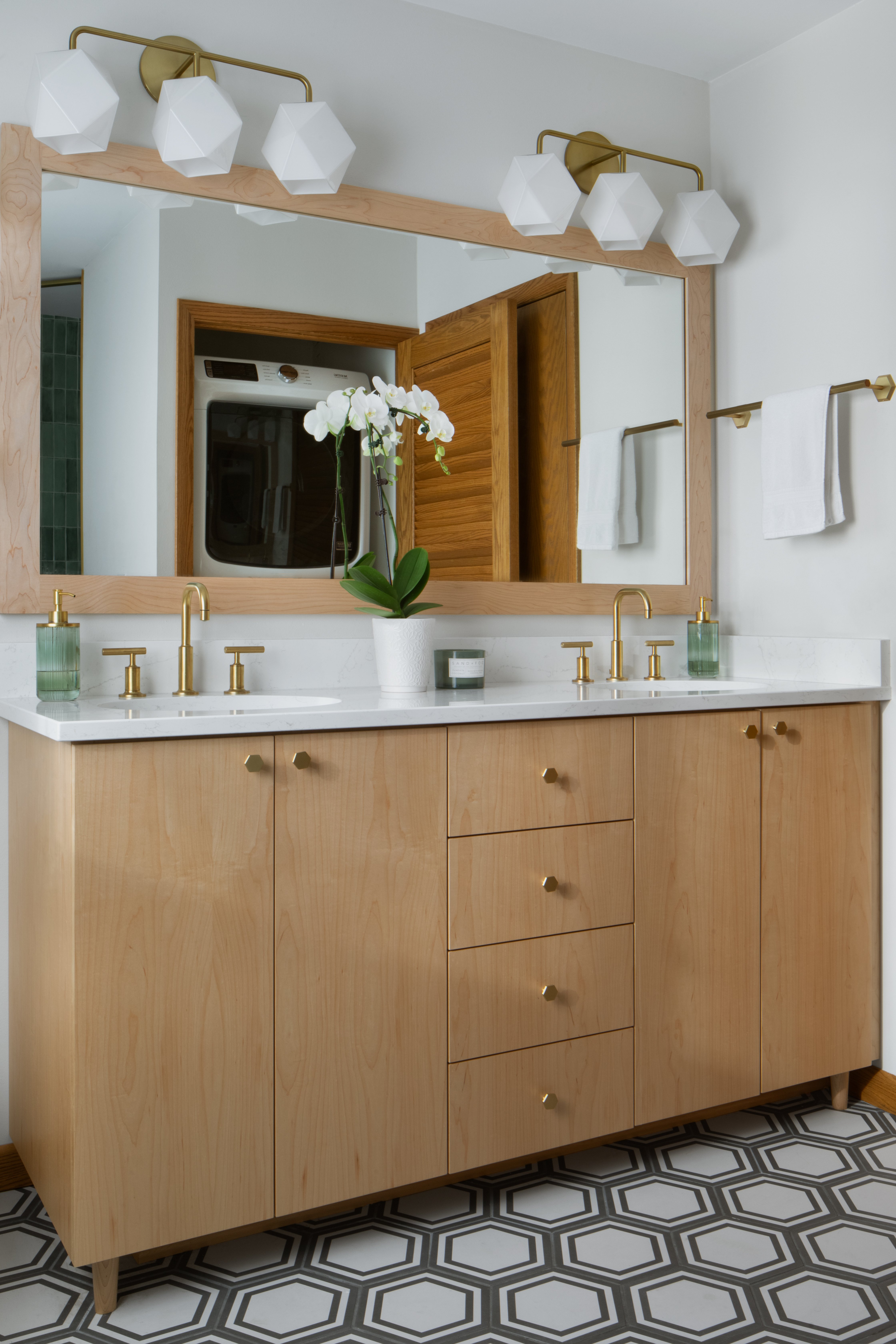 Holly_Rd_Bath_Wade_Designs_Ryan_Hainey_Photography_004